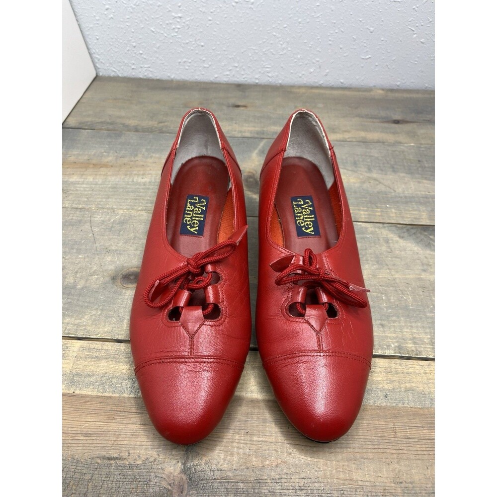 VTG VALLEY‎ LANE Cherry Red Leather Lace Up Heels Size 7.5